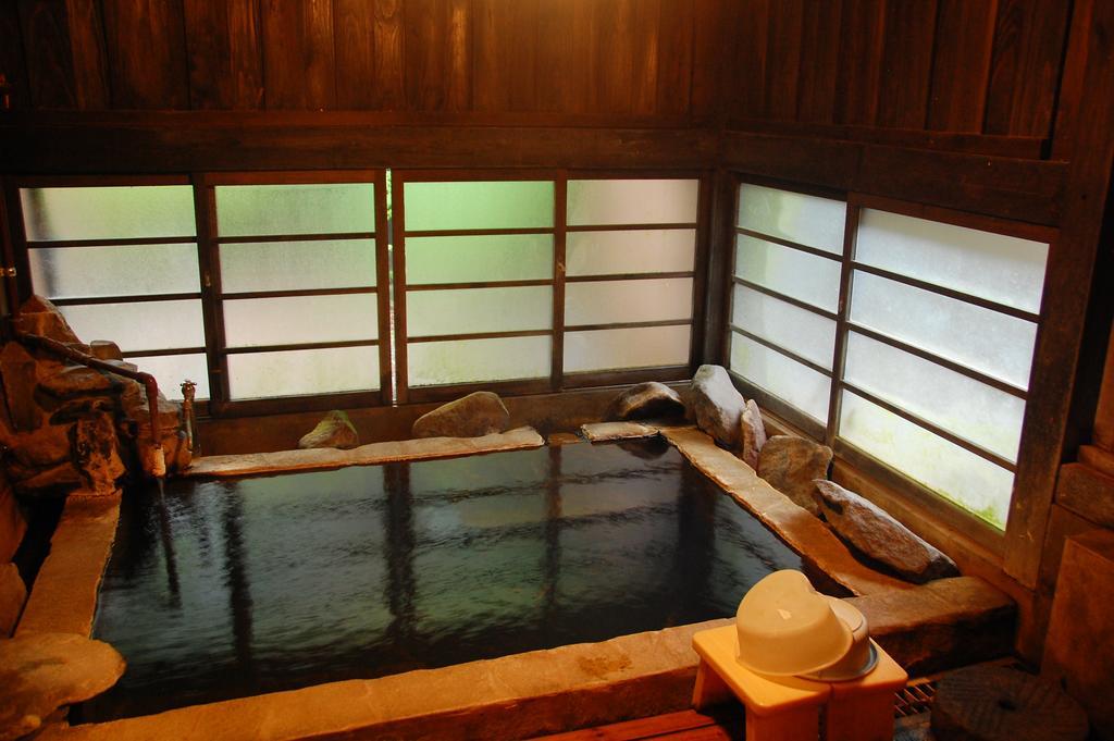 Tairoukan Hotell Minamioguni Exteriör bild